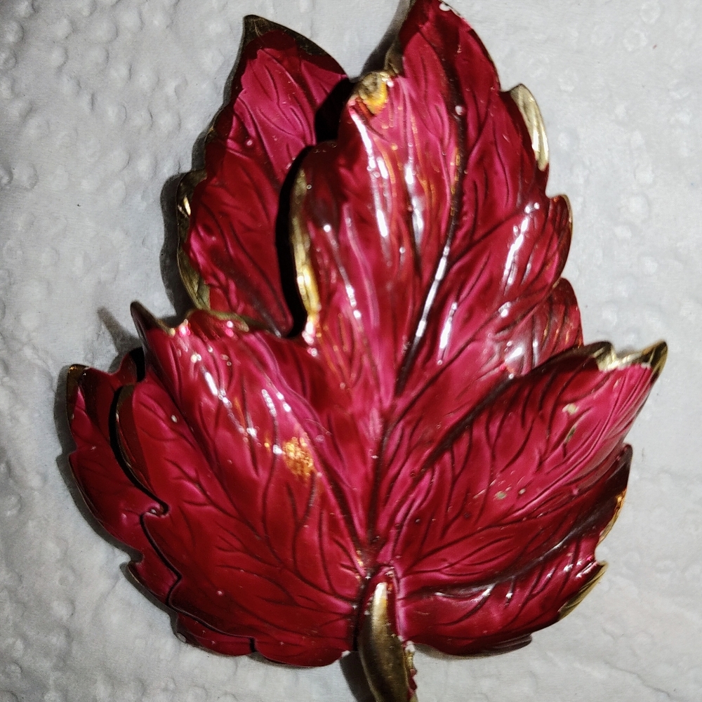 Gorgeous red enameled leaf
